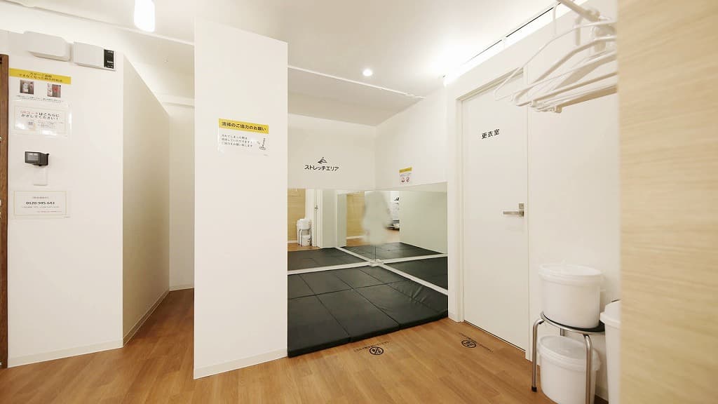chocoZAP 新富町の公式店舗写真