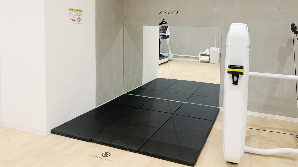 chocoZAP 十三本町の公式店舗写真